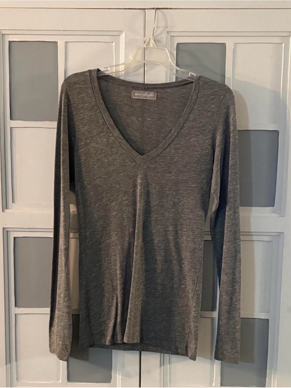 Anthropologie Women's Heather Gray V-Neck Long Sleeve
